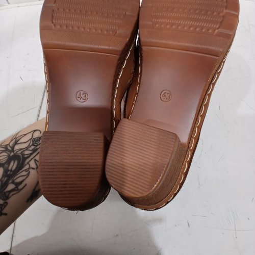 WOMANS OPEN TOE WEDGE SANDALS - 12 - BROWN image 2