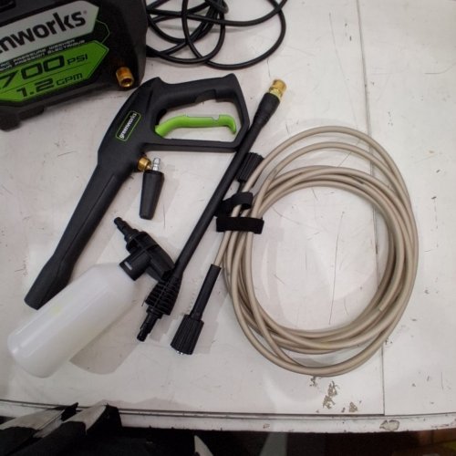 GREENWORKS COLD WATER ELECTRIC PRESSURE WASHER - 1700 PSI - 1.2GPM - 13 AMP - GREEN (MODEL: GPW1704) image 5