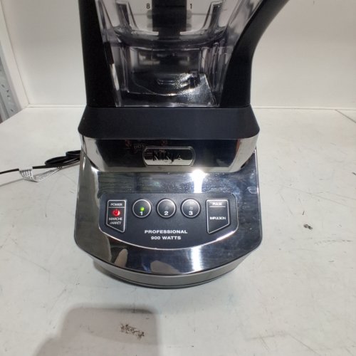 NINJA PROFESSIONAL BLENDER - 72OZ PITCHER/900W - BLACK/SILVER (MODEL: NJ600WMC) image 2