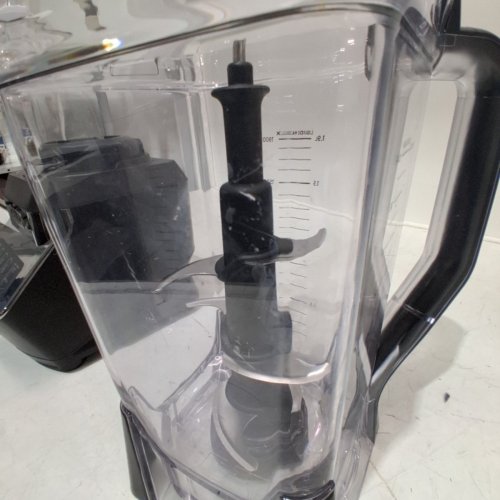 NINJA PROFESSIONAL BLENDER - 72OZ PITCHER/900W - BLACK/SILVER (MODEL: NJ600WMC) image 4