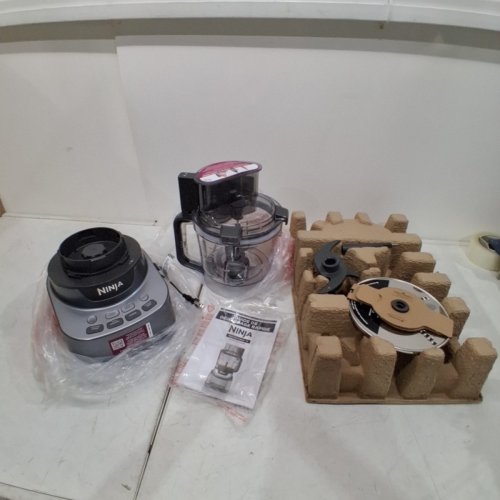 NINJA PROFESSIONAL XL AUTO-IQ FOOD PROCESSOR - 12 CUP, 1000W- SILVER (MODEL: NF700C) image 3