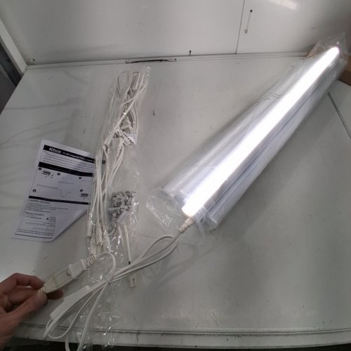 8PK KIHUNG 2FT T5 LED INTEGRATED TUBE LIGHT FIXTURE - 20W - 4000K/COOL WHITE image 2