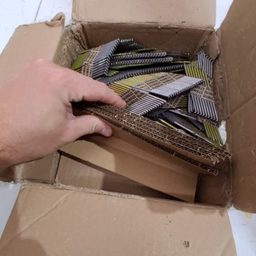 ~2500 PK DEWALT FRAMING NAILS, PAPER TAPE, 30-DEGREE, SMOOTH SHANK, BRIGHT FINISH, OFF-SET ROUND HEAD- 3" X .120" (MODEL:DPT-10D120FH) image 4