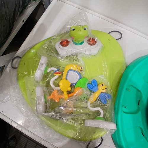 BRIGHT STARTS BOUNCE BOUNCE BABY 2-IN-1 ACTIVITY CENTER JUMPER AND TABLE - 6M+ - PLAYFUL POND GREEN (MODEL: 11565) image 4