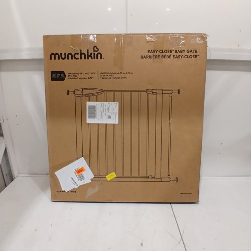 MUNCHKIN EASY CLOSE METAL BABY GATE - 29.5" - 35" X 29.5" - WHITE (MK0002-012) image 4