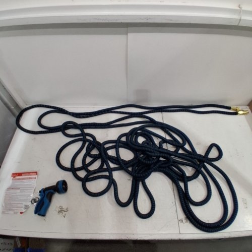 LUFT EXPANDABLE GARDEN HOSE WITH SPRAY NOZZLE - 100FT - BLUE/BLACK image 4