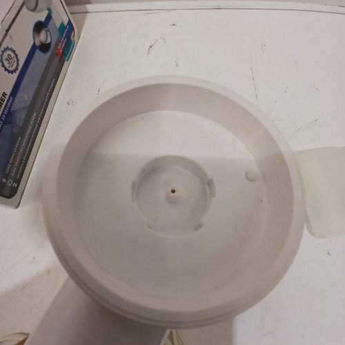 BEAUTURAL HANDHELD FOLDABLE GARMENT STEAMER - 1000WATTS - MODEL#722NA-0009 image 4