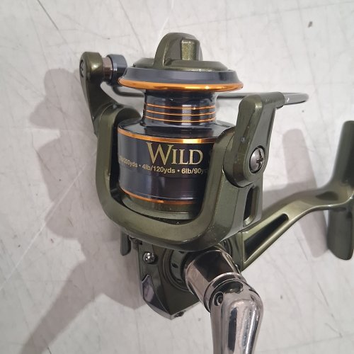 SHAKESPEARE WILD SERIES METAL FISHING REEL WITH 5-BEARING SYSTEM - 5.2:1 RATIO - RIGHT-HANDED - GREEN (MODEL: WD25) image 2