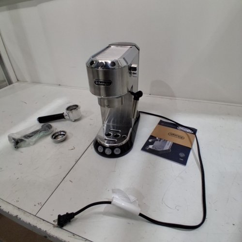DELONGHI EC680M DEDICA 15-BAR PUMP ESPRESSO MACHINE, STAINLESS STEEL image 3