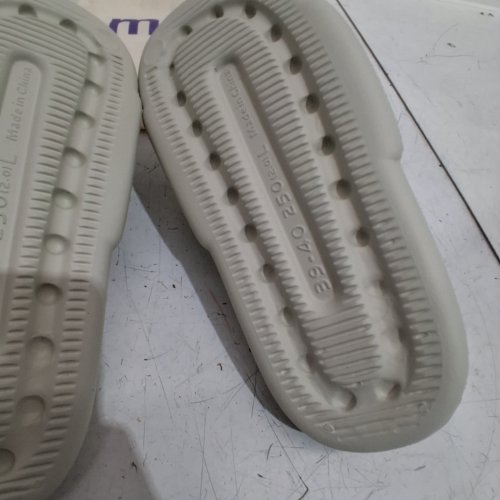 UNISEX MELLOW SOFT CLOUD SLIDES / SLIPPERS - MEN'S : 7-8 / WOMEN'S : 8-9 - GREEN (MODEL : ML05) image 4