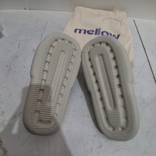 UNISEX MELLOW SOFT CLOUD SLIDES / SLIPPERS - MEN'S : 7-8 / WOMEN'S : 8-9 - GREEN (MODEL : ML05) image 5