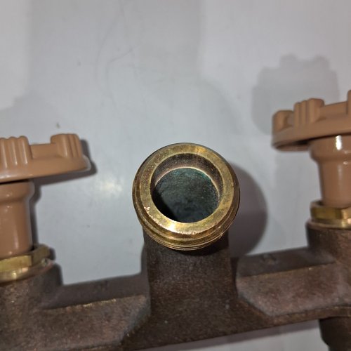 WOODFORD FREEZLESS HOT AND COLD WALL FAUCET - POLISHED BRASS (MODEL: 22) image 9