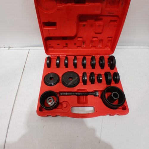 24PC DAYUAN FRONT WHEEL DRIVE BEARING REMOVAL TOOL KIT - RED image 2