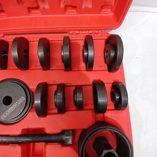 24PC DAYUAN FRONT WHEEL DRIVE BEARING REMOVAL TOOL KIT - RED image 3
