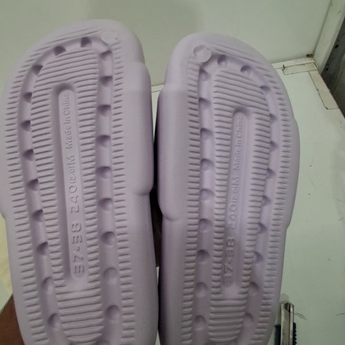 UNISEX MELLOW SOFT DREAM SLIDES - WOMEN'S 8-9, MEN'S 7-8 - PURPLE image 3