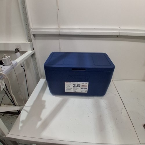 COLEMAN CHILLER SERIES TEMPLOCK INSULATED PORTABLE COOLER WITH HANDLES - 48QT - NAVY (MODEL: 2226955) image 2