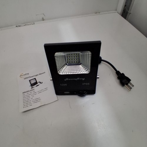 HANNAHONG WATERPROOF OUTDOOR LED FLOOD LIGHT - 10W - 6000 K -BLACK image 3