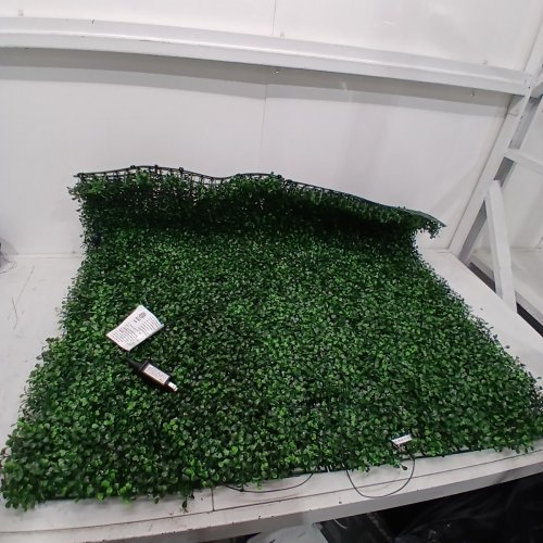 GOLDEN SELECT ARTIFICIAL BOXWOOD HEDGE PRIVACY IVY PANEL WITH 100 LED LIGHTS - 38" X 38" (3.2FT) - 10.7 SQ. FT COVERAGE - GREEN (MODEL:BOXWOOD400) image 4