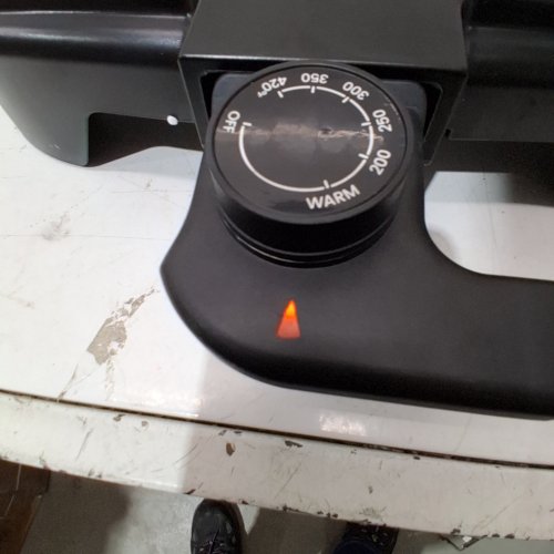 CHEFMAN ALL-PURPOSE ELECTRIC GRIDDLE - 12" X 21" - BLACK (MODEL: RJ23-LG-V3-CA) image 2