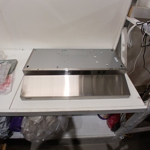 COMFEE UNDER CABINET RANGED HOOD - 30" - 200CFM - STAINLESS STEEL (MODEL: ‎CVU30W2AST) image 5