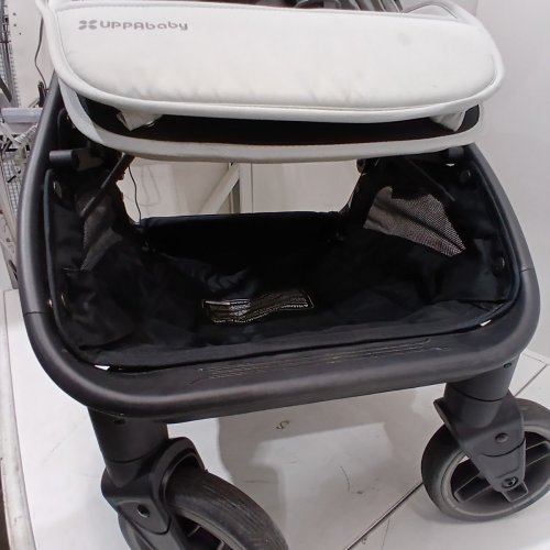 UPPABABY MINU V3 LIGHTWEIGHT FOLDABLE STROLLER - SAVANNAH GREY image 6