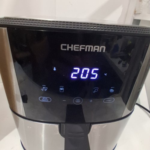 CHEFMAN TURBOFRY TOUCH AIR FRYER - 8QT - SILVER/BLACK (MODEL: RJ38-SQSS-8T-CA-AM) image 2