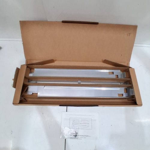 LG STACKING KIT - CHROME (MODEL: KSTK4) image 2