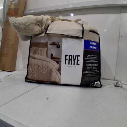 3PC FRYE FAUX FUR COMFORTER SET - QUEEN - CREAM (MODEL: 1796287) image 2