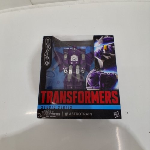 HASBRO TRANSFORMERS STUDIO SERIES ASTROTRAIN ACTION FIGURE - 6.75" - PURPLE image 4