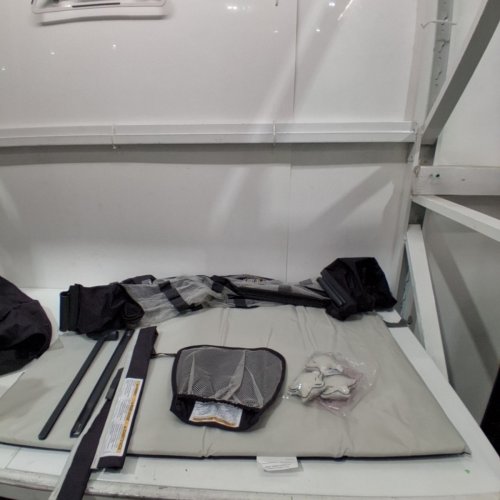 GRACO 2-IN-1 PACK N' PLAY ON THE GO PLAYARD PLAYPEN - ASTEROID STYLE - (MODEL: 2142929) image 3