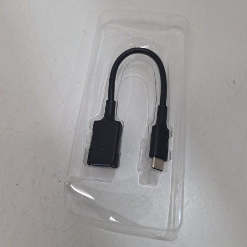 PHILIPS USB-C TO USB-A ADAPTER - USB 3.1 SPEEDS UP TO 5GBPS - 15W CHARGING - BLACK (MODEL: SWU7113A/27) image 2