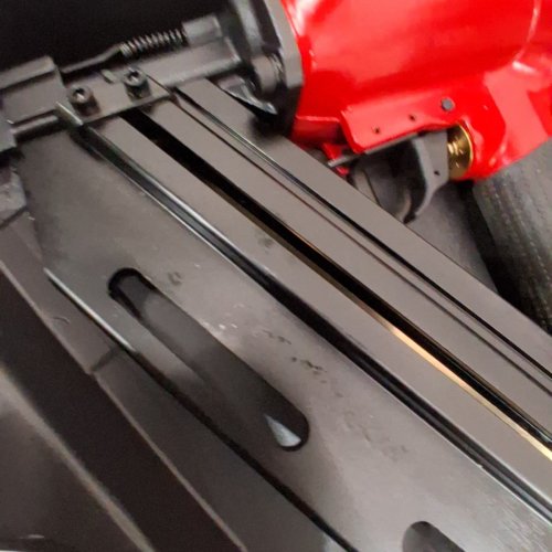KING CANADA 28 DEGREE CLIPPED HEAD FRAMING NAILER KIT -RED/BLACK - (MODEL:8228N) image 4