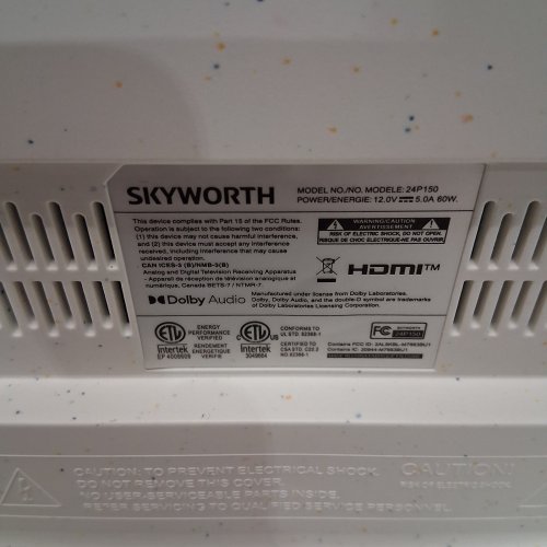 SKYWORTH 24" PORTABLE SMART GOOGLE TV WITH IN-BUILT BATTERY, DOLBY AUDIO, PROTECTIVE CASE - 1080P HD - 24" - WHITE/BROWN (MODEL: 24P150) image 12