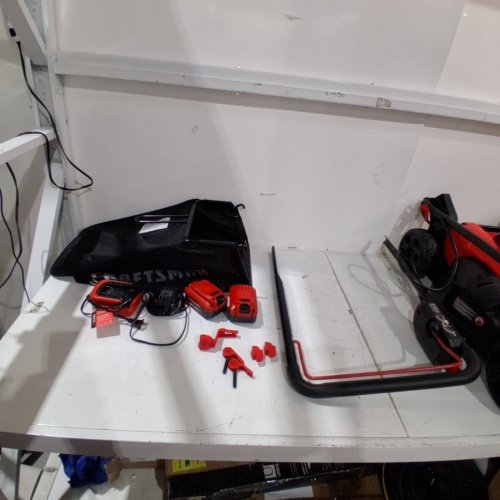 CRAFTSMAN CORDLESS ELECTRIC PUSH LAWN MOWER - 20V - BED/BLACK (MODEL: CMCMW220P2) image 5