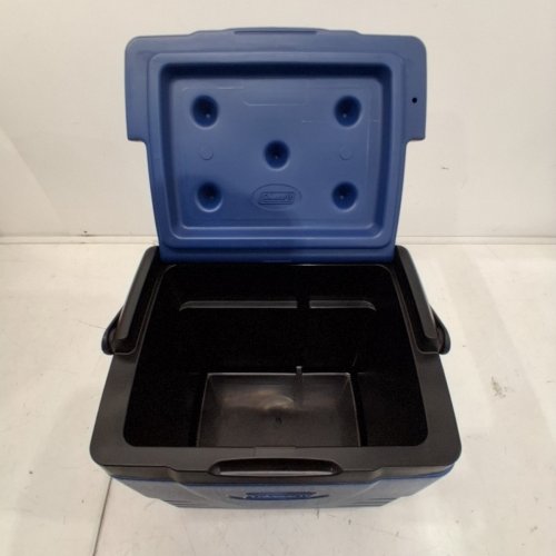 COLEMAN CHILLER PORTABLE INSULATED HARD COOLER - HOLDS UP TO 4 CANS WITH 4LBS OF ICE - 9QT - SAPPHIRE BLUE (MODEL: 6209) image 3