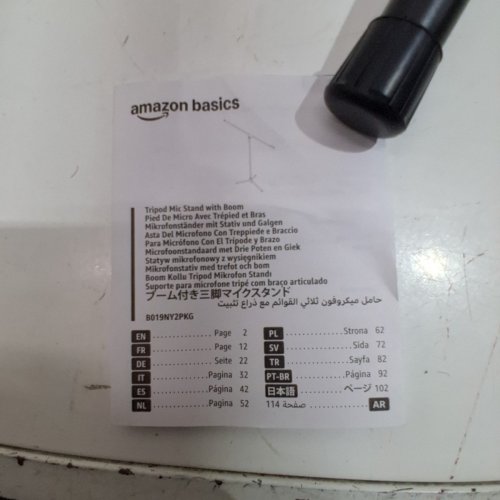 AMAZON BASICS HEIGHT-ADJUSTABLE TRIPOD BOOM MICROPHONE STAND - 3.3FT - 5.6FT WITH CLOTHESPIN MIC CLIP image 3