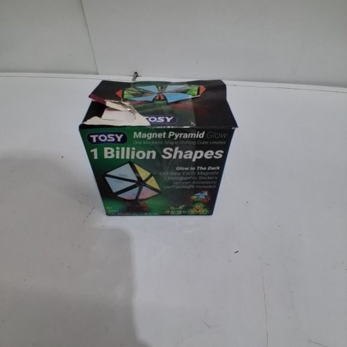TOSY MAGNET PYRAMID - 1 CUBE TRANSFORMS INTO 1 BILLION SHAPES - BLACK image 4