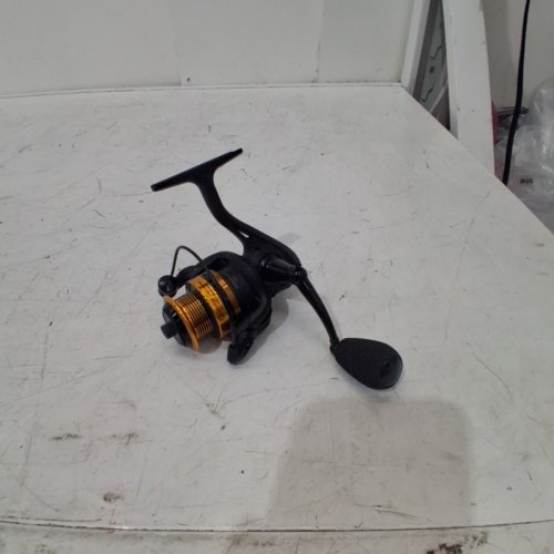 QUANTUM STRATEGY 10 LIGHTWEIGHT ANTI-REVERSE CLUTCH SPIN REEL - 5:2:1 - GOLD/BLACK (MODEL: ZEB-SR10B 3905812) image 2