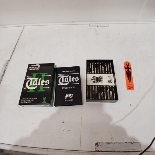 CARDS AGAINST HUMANITY TALES VOLUME II - BLACK AND GREEN (MODEL: T2771) image 3