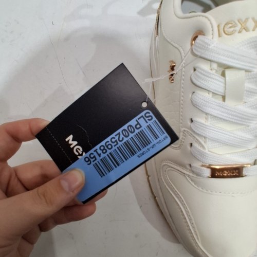 WOMEN'S MEXX CASUAL SNEAKER SHOES - SIZE 7 - WHITE/GOLD image 5