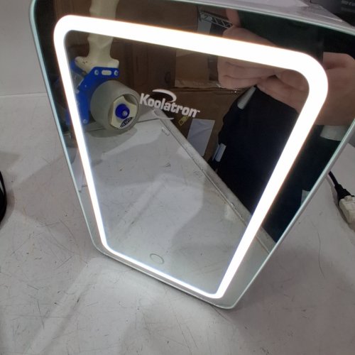 KOOLATRON COMPACT MIRRORED MINI FRIDGE WITH LED LIGHT - 6L - 120V AC - WHITE (MODEL: COSM6) image 3