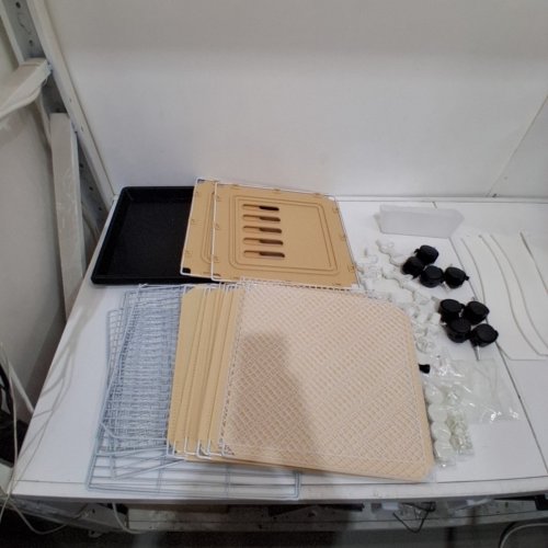 INDOOR SMALL ANIMAL CAGE WITH PULL-OUT TRAYS - METAL WIRE / PLASTIC PANELS - YELLOW/WHITE image 2