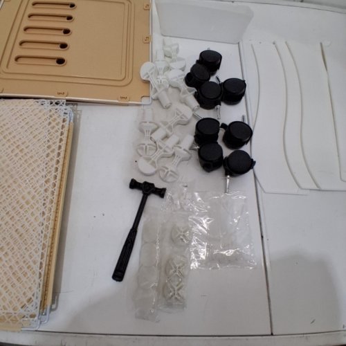 INDOOR SMALL ANIMAL CAGE WITH PULL-OUT TRAYS - METAL WIRE / PLASTIC PANELS - YELLOW/WHITE image 4