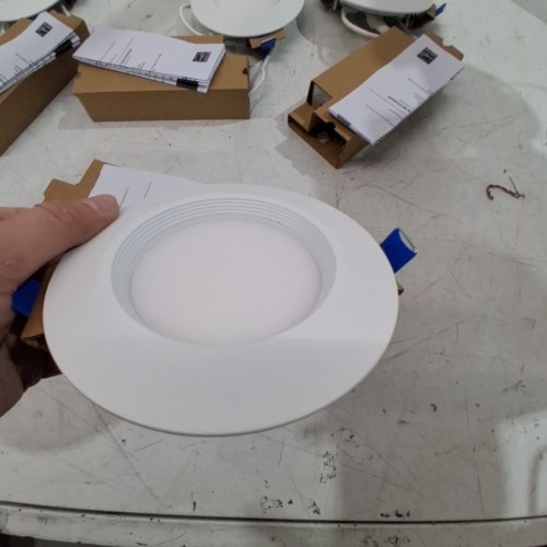 4PK HALO COLOR SELECTABLE LED RECESSED WAFER CANLESS DOWNLIGHT - 4" - 2700K TO 5000K - WHITE (MODEL: HLBC4069FSD2W1EMW) image 4