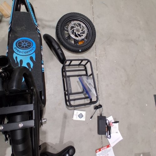 GYROCOPTER 500W ELECTRIC SCOOTER WITH ADJUSTABLE SEAT, STORAGE BASKET AND A TOP SPEED OF 32KM/H - BLACK/BLUE (MODEL: ZENO 2.0) image 4