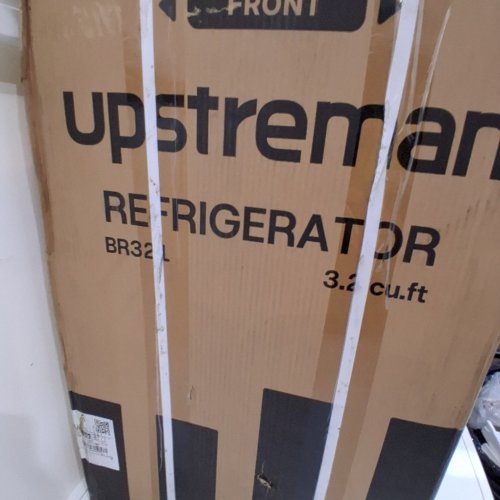 UPSTREMAN SINGLE DOOR MINI FRIDGE WITH FREEZER AND MINI ICE TRAY - 3.2 CU. FT. - BLACK (MODEL: BR321) image 2
