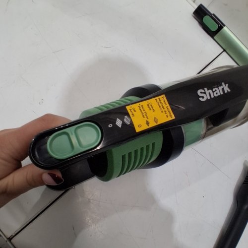 SHARK ROCKET CORDLESS PET PLUS 2-IN-1 LIGHTWEIGHT BAGLESS RECHARGEABLE HANDHELD & STICK VACUUM CLEANER WITH ATTACHMENT ACCESSORIES - GREEN/BLACK (MODEL: IZ140C) image 2