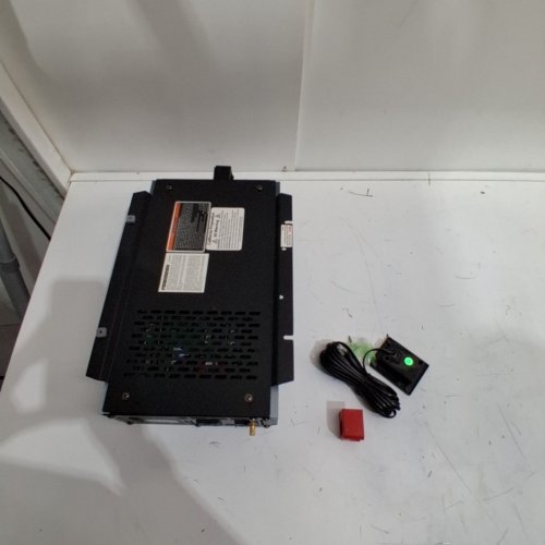 GIANDEL 2000W POWER INVERTER - 12V DC TO 110V 120V AC (MODEL: PM-2000KAR) image 3