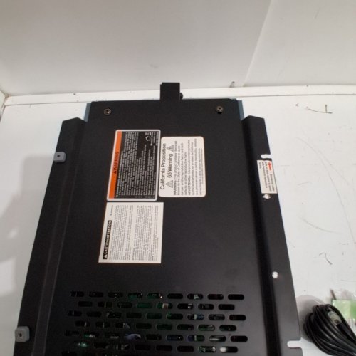GIANDEL 2000W POWER INVERTER - 12V DC TO 110V 120V AC (MODEL: PM-2000KAR) image 4