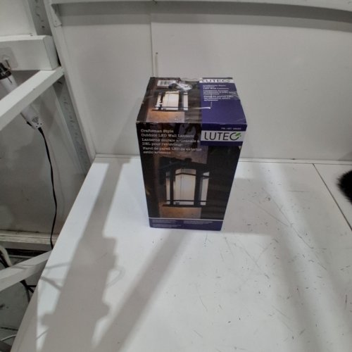 LUTEC CRAFTSMAN STYLE OUTDOOR LED WALL LANTERN - 12.5" X 7.5" X 7" - BLACK (MODEL: 1806320) image 4